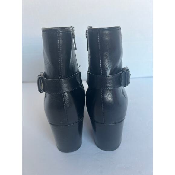 FRYE Janis Shield Black Leather Almond Toe Block Heel  Side Zip Ankle Boots 8.5B - Picture 6 of 11